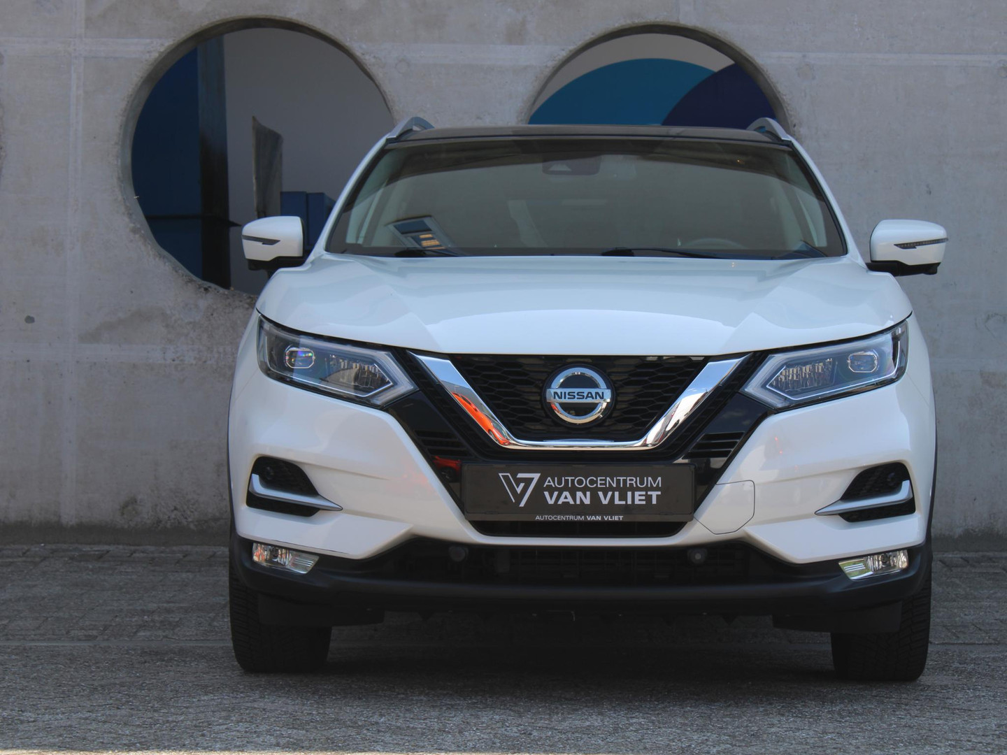 Nissan Nissan