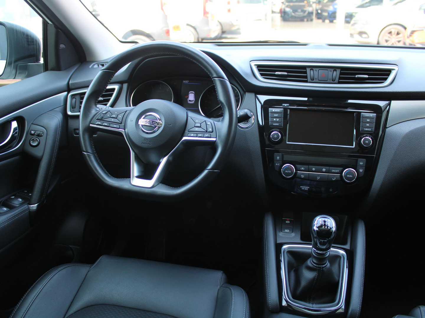 Nissan Nissan