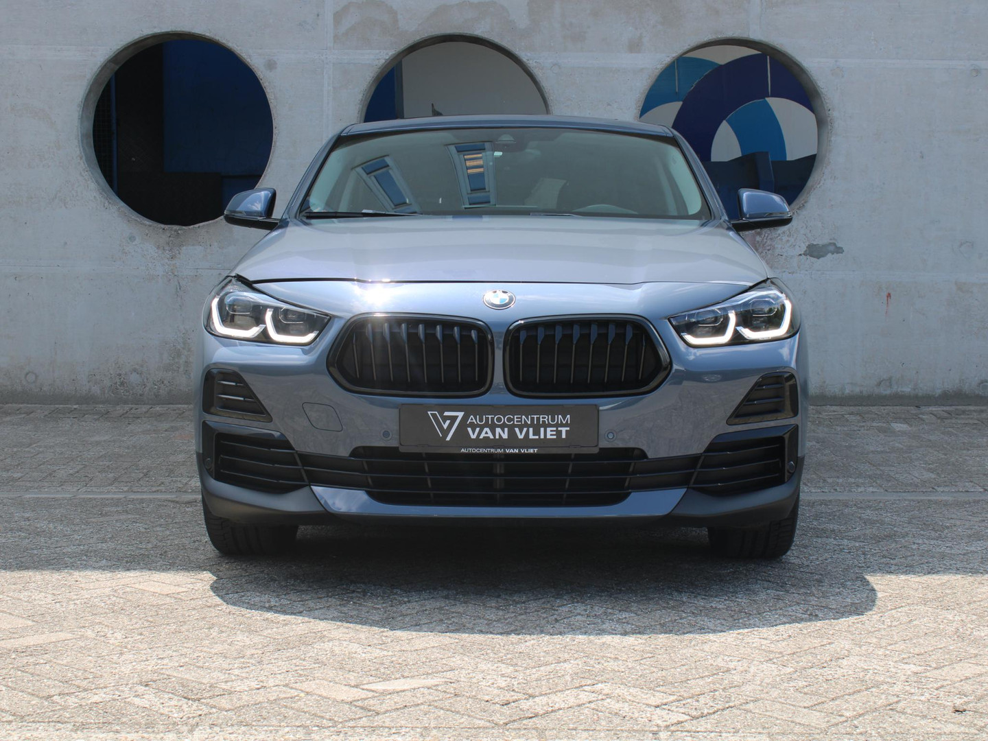 BMW BMW