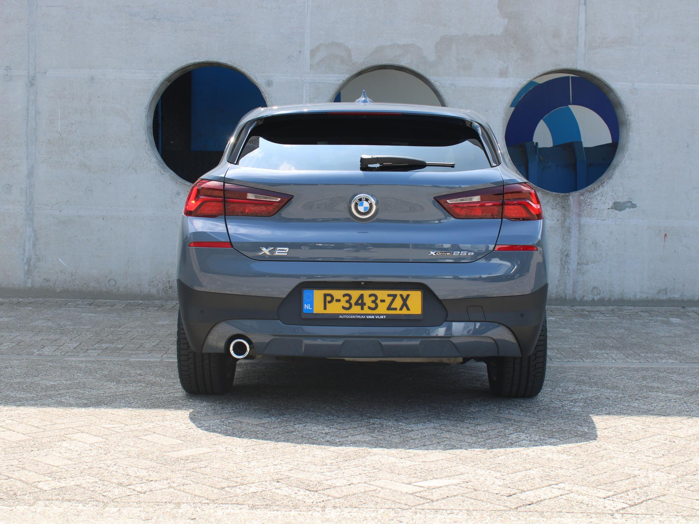 BMW BMW
