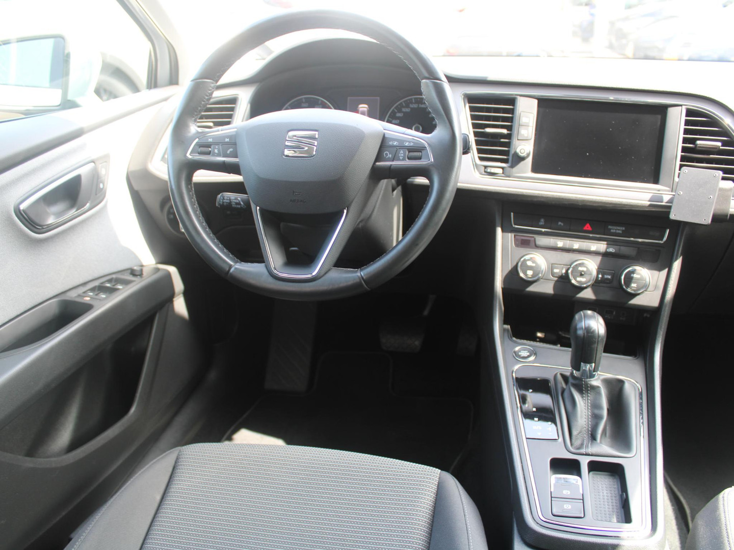 SEAT SEAT