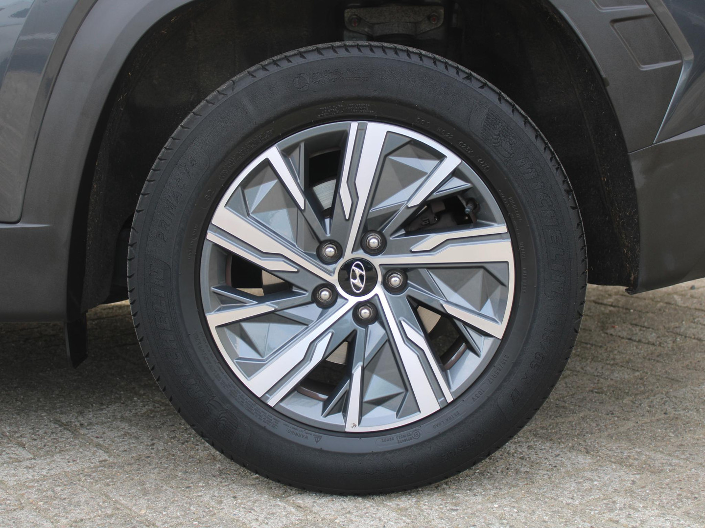 Hyundai Hyundai