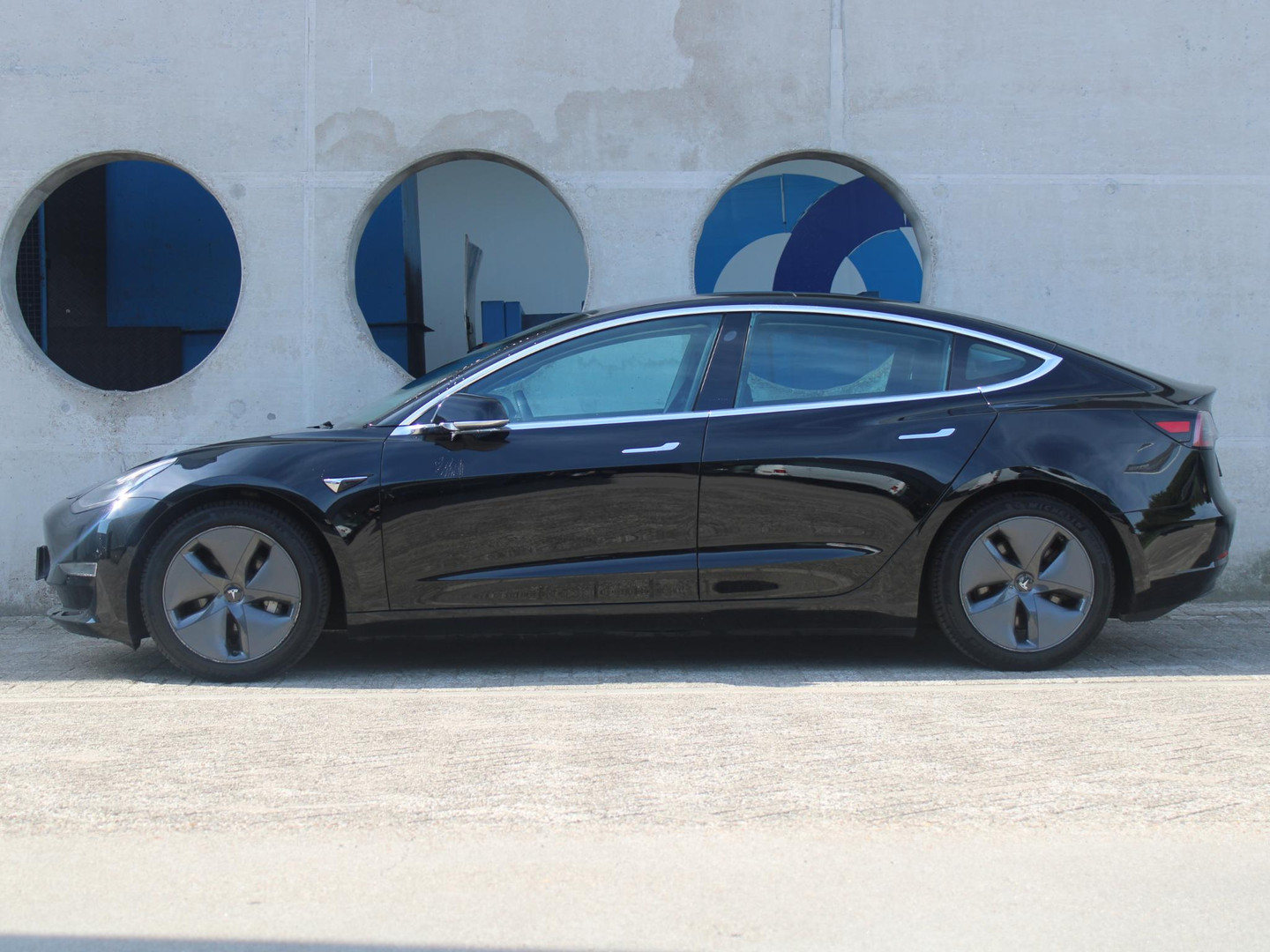 Tesla