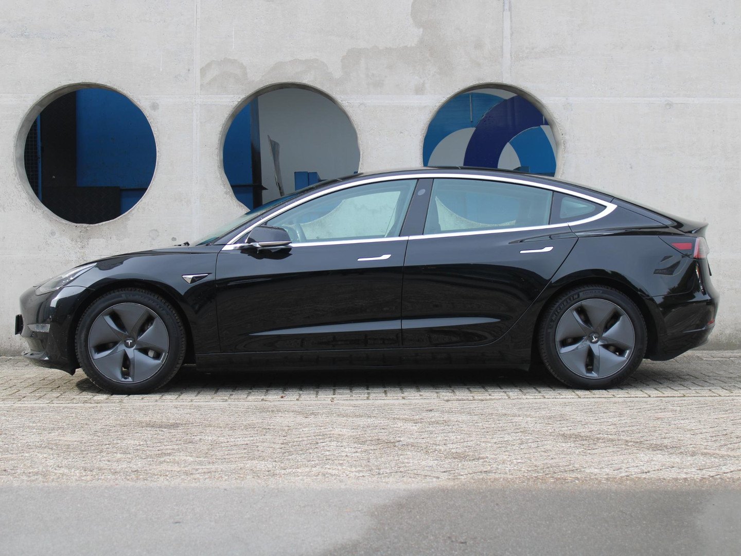 Tesla
