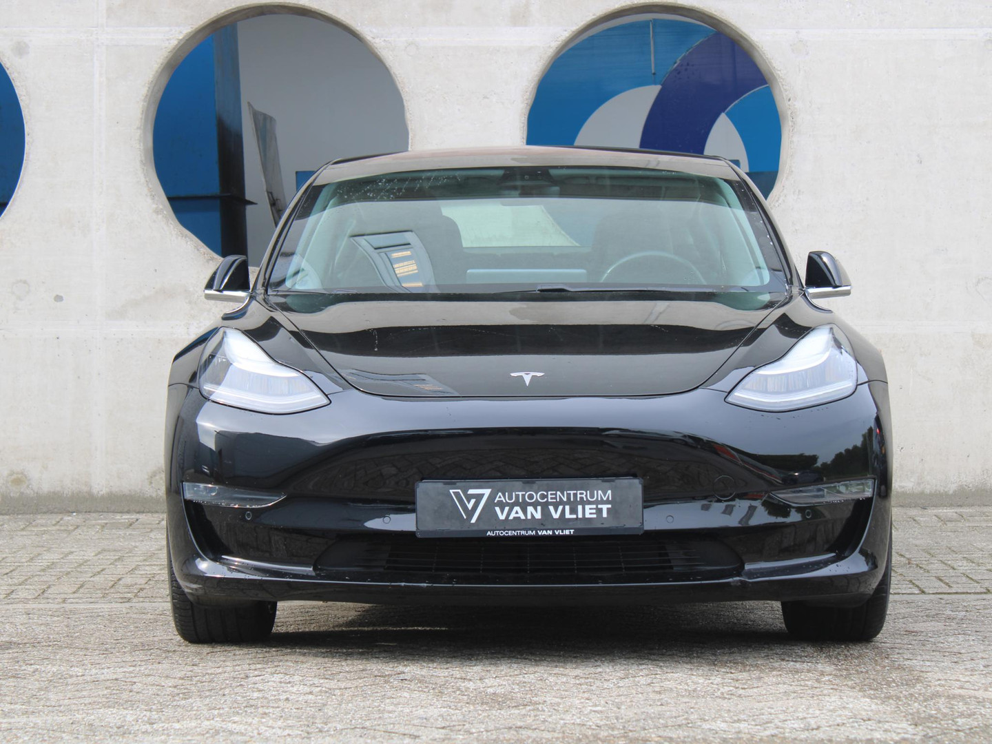 Tesla