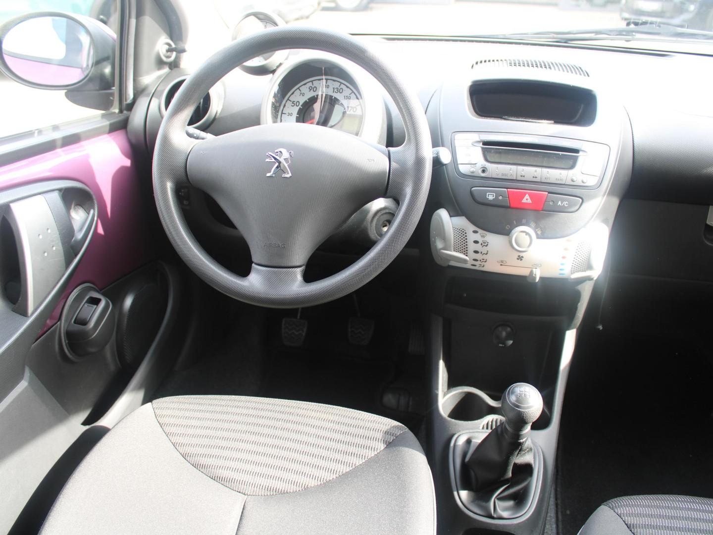 Peugeot Peugeot