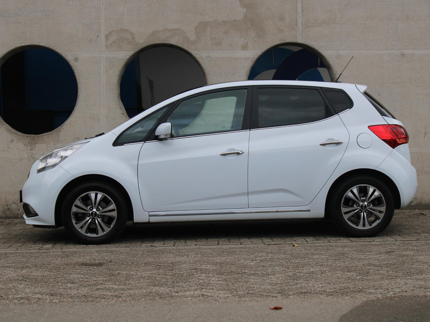 Kia Kia