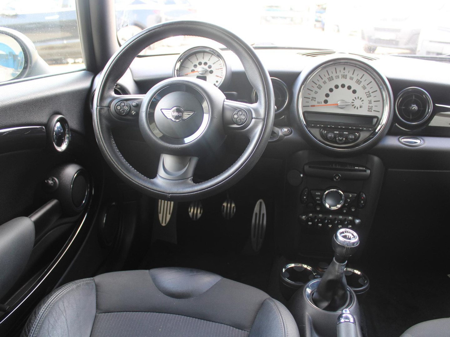 MINI