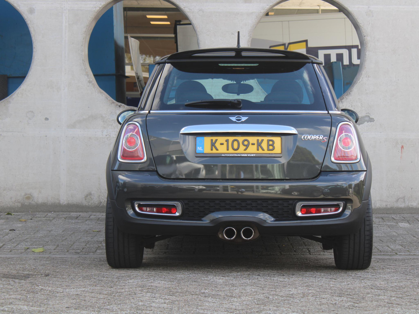MINI