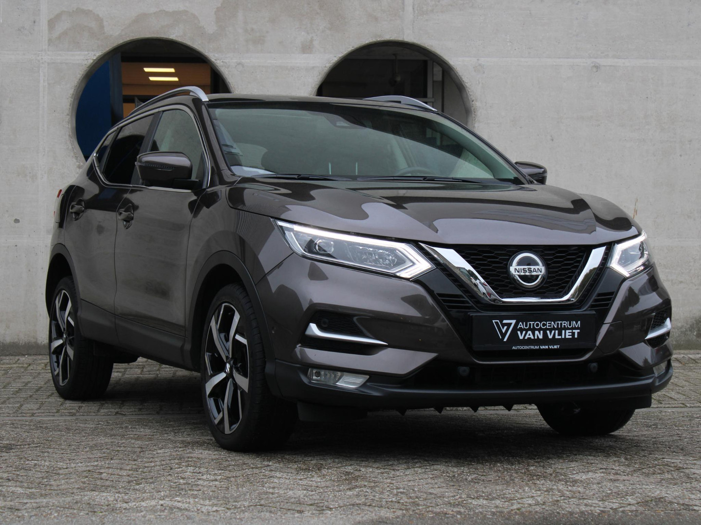 Nissan Nissan