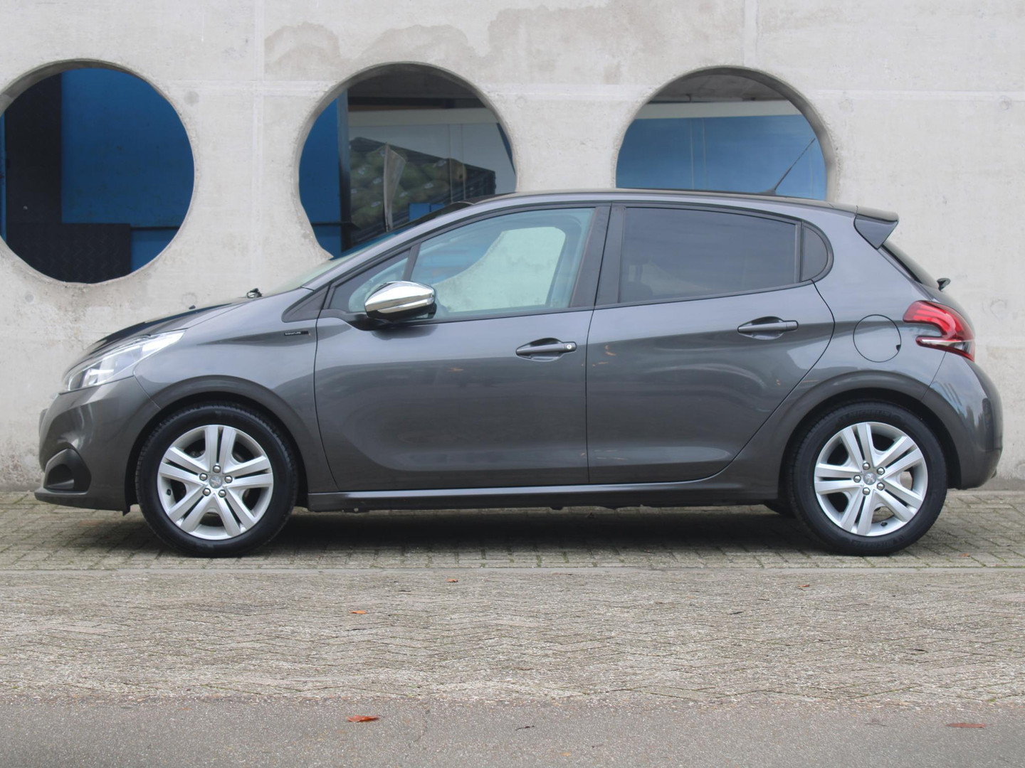 Peugeot Peugeot