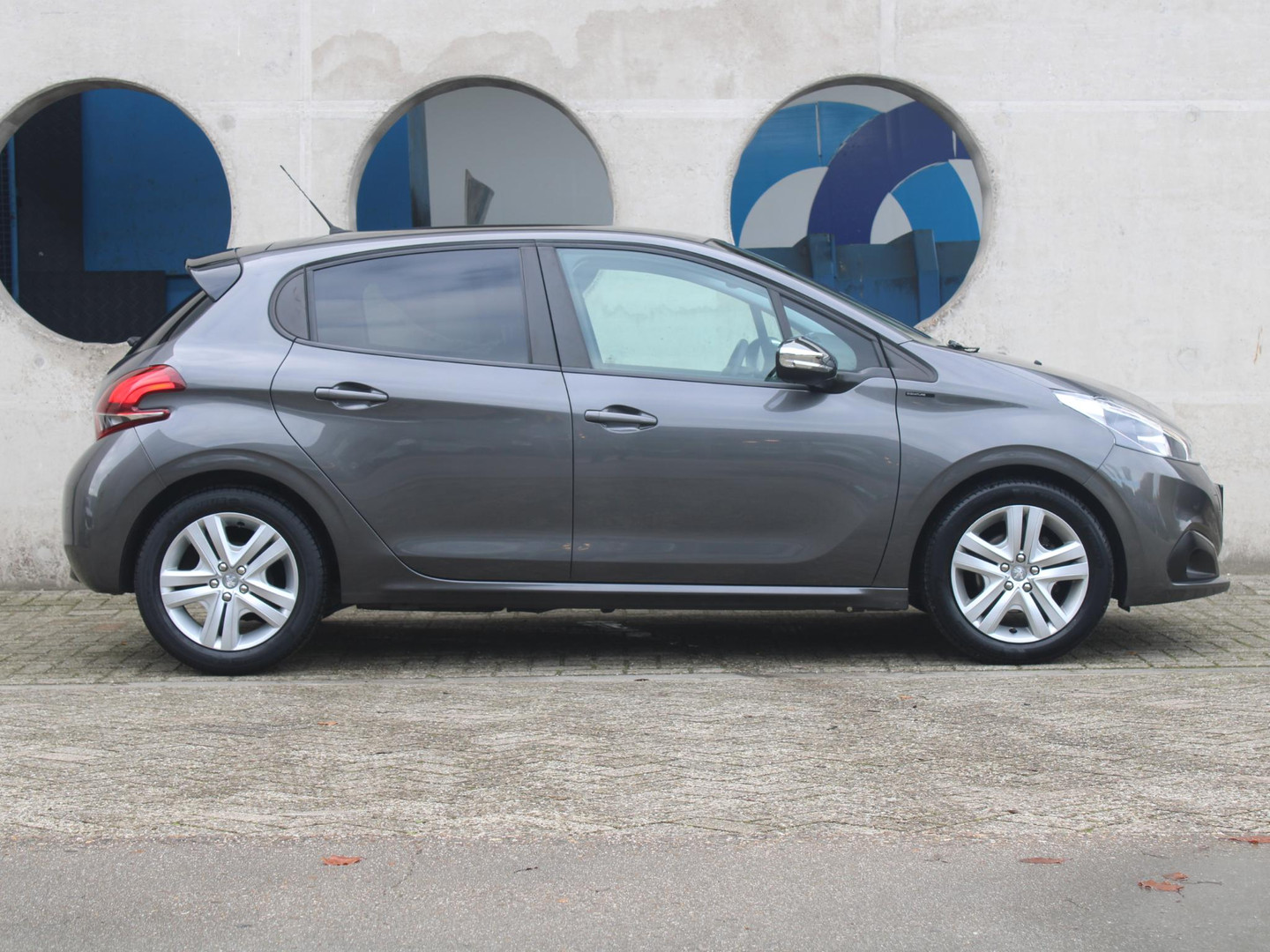 Peugeot Peugeot