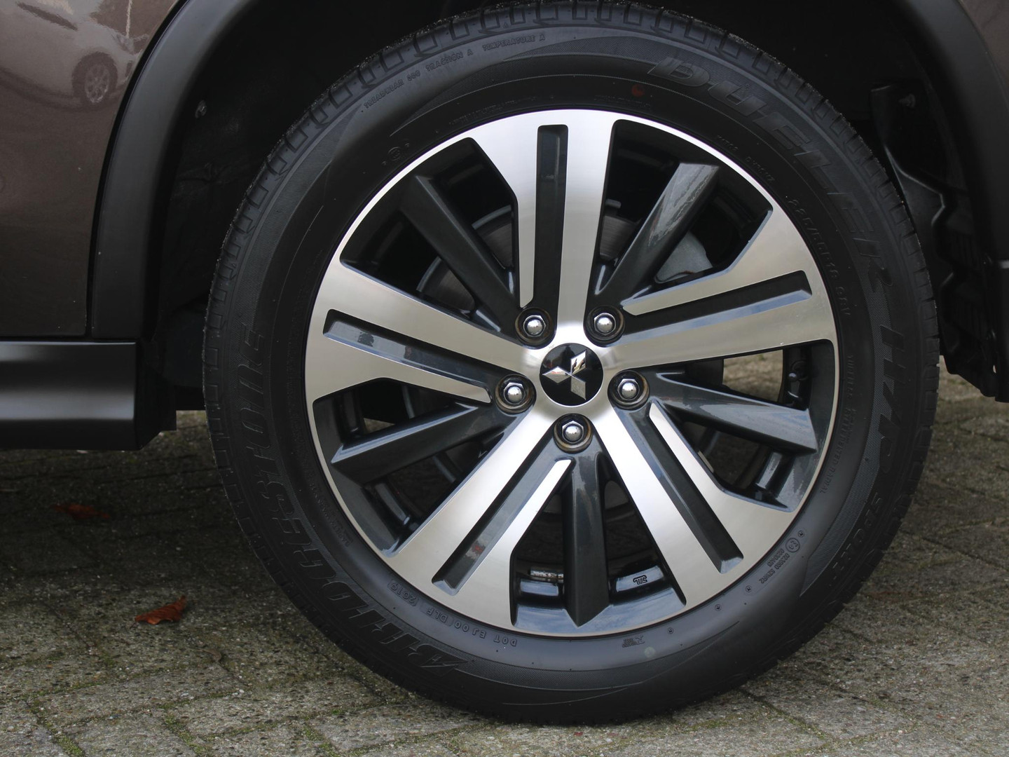 Mitsubishi Mitsubishi