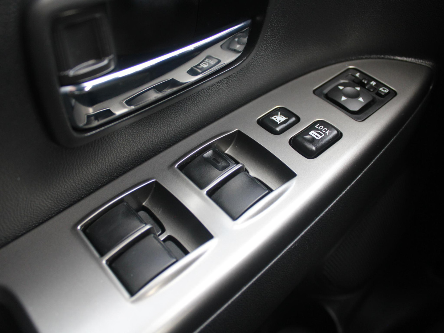 Mitsubishi Mitsubishi