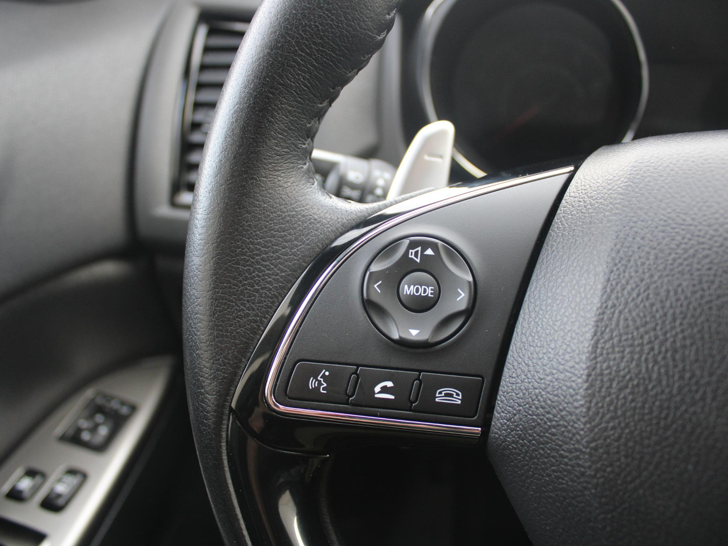 Mitsubishi Mitsubishi