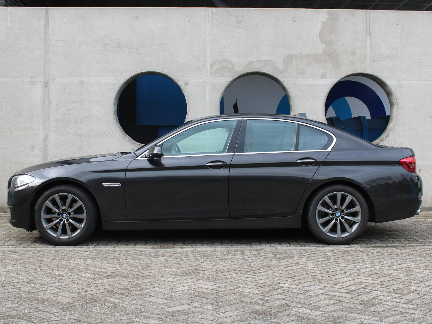 BMW BMW