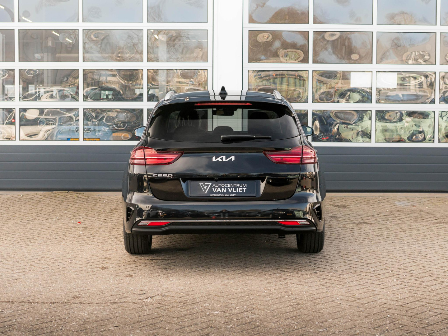 Kia Kia