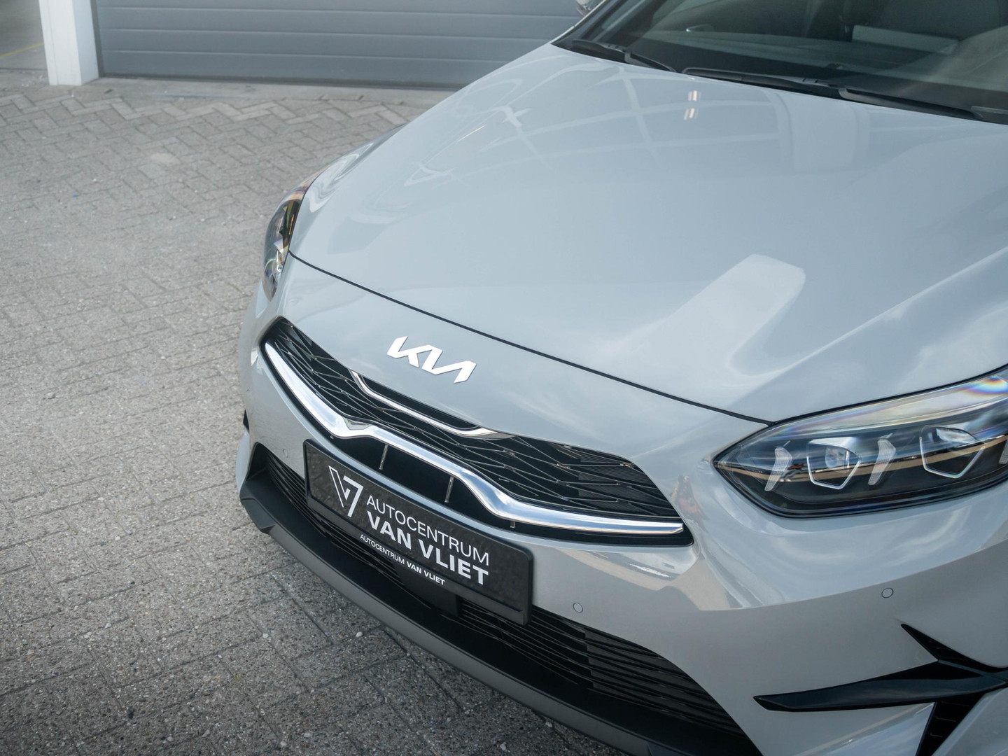Kia Kia