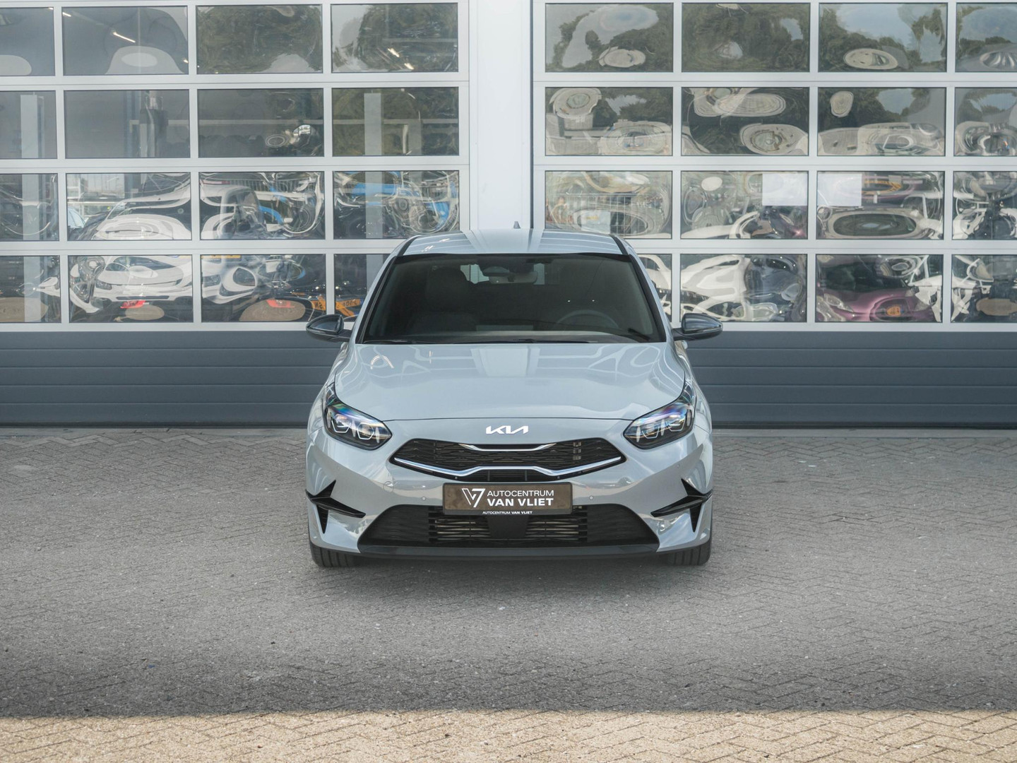 Kia Kia