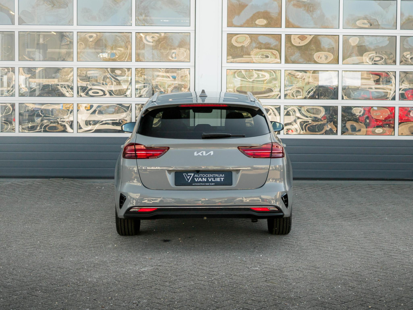 Kia Kia
