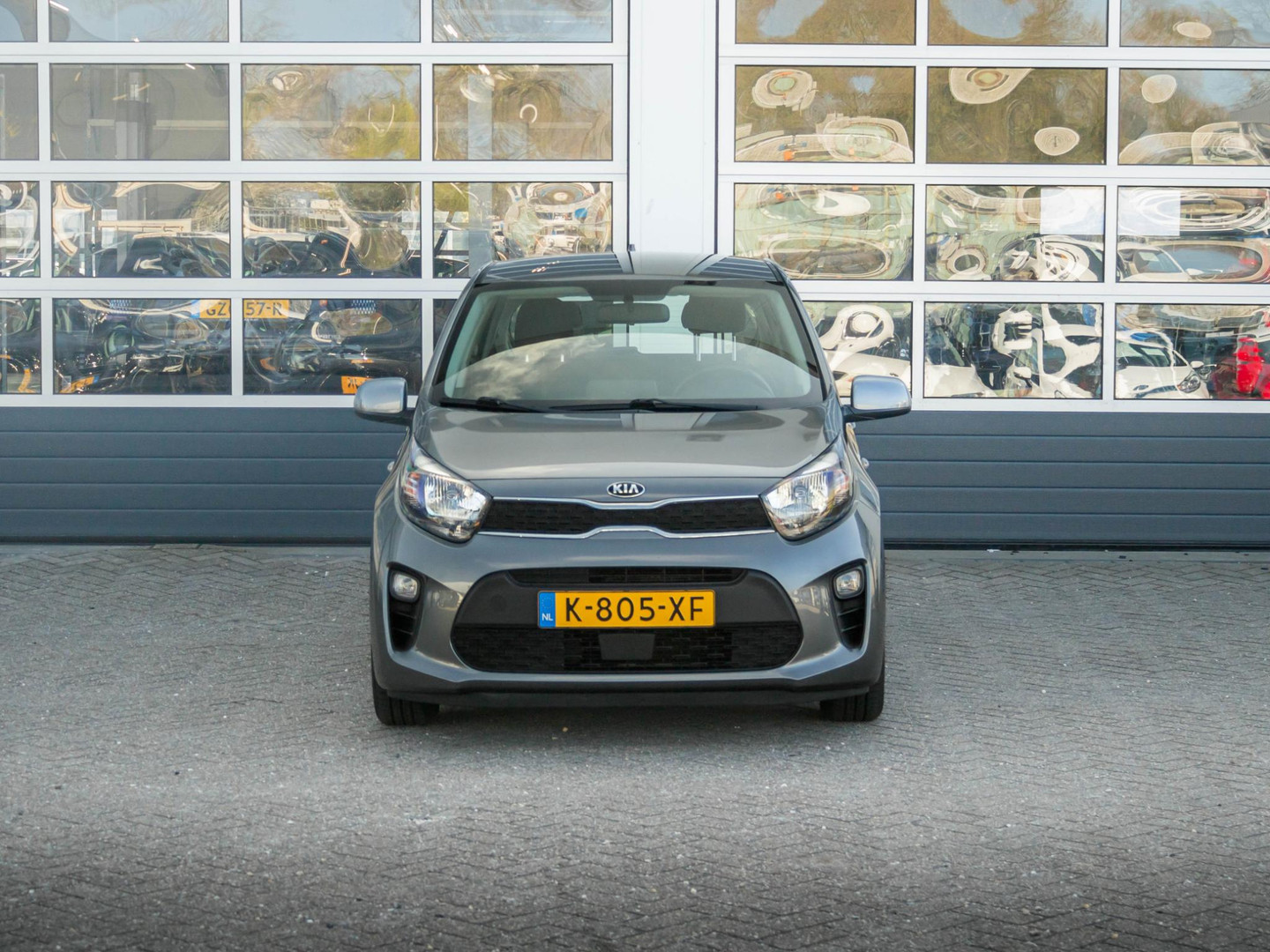 Kia