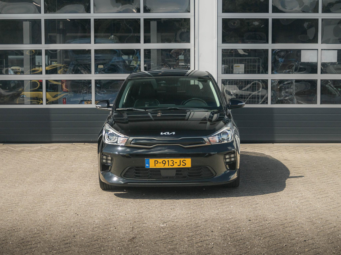 Kia