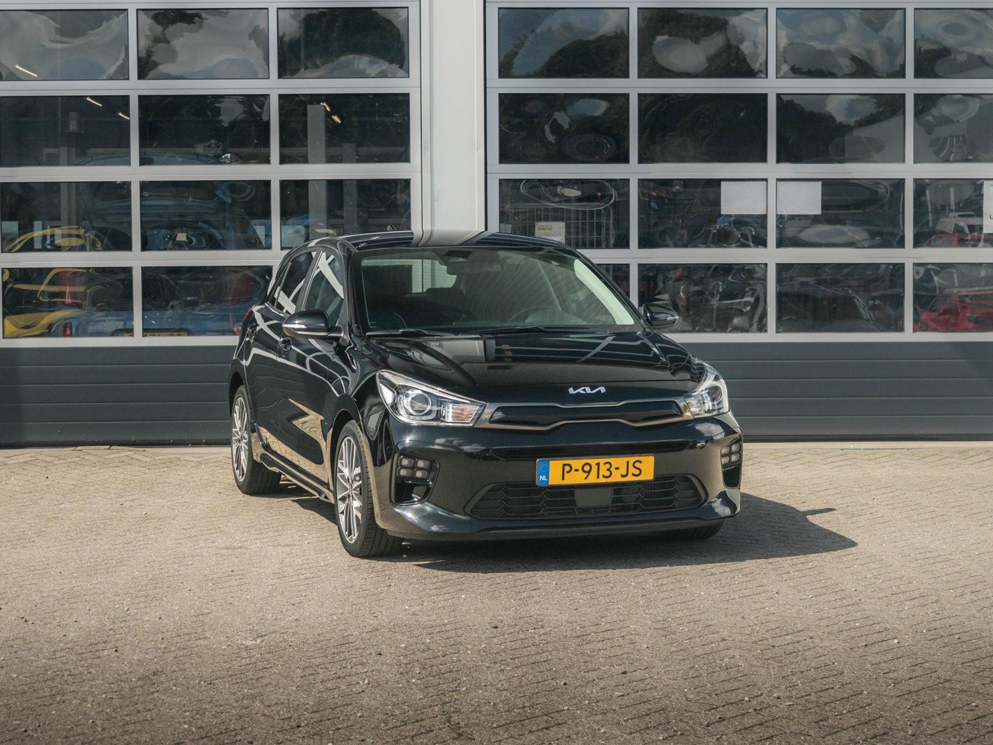 Kia