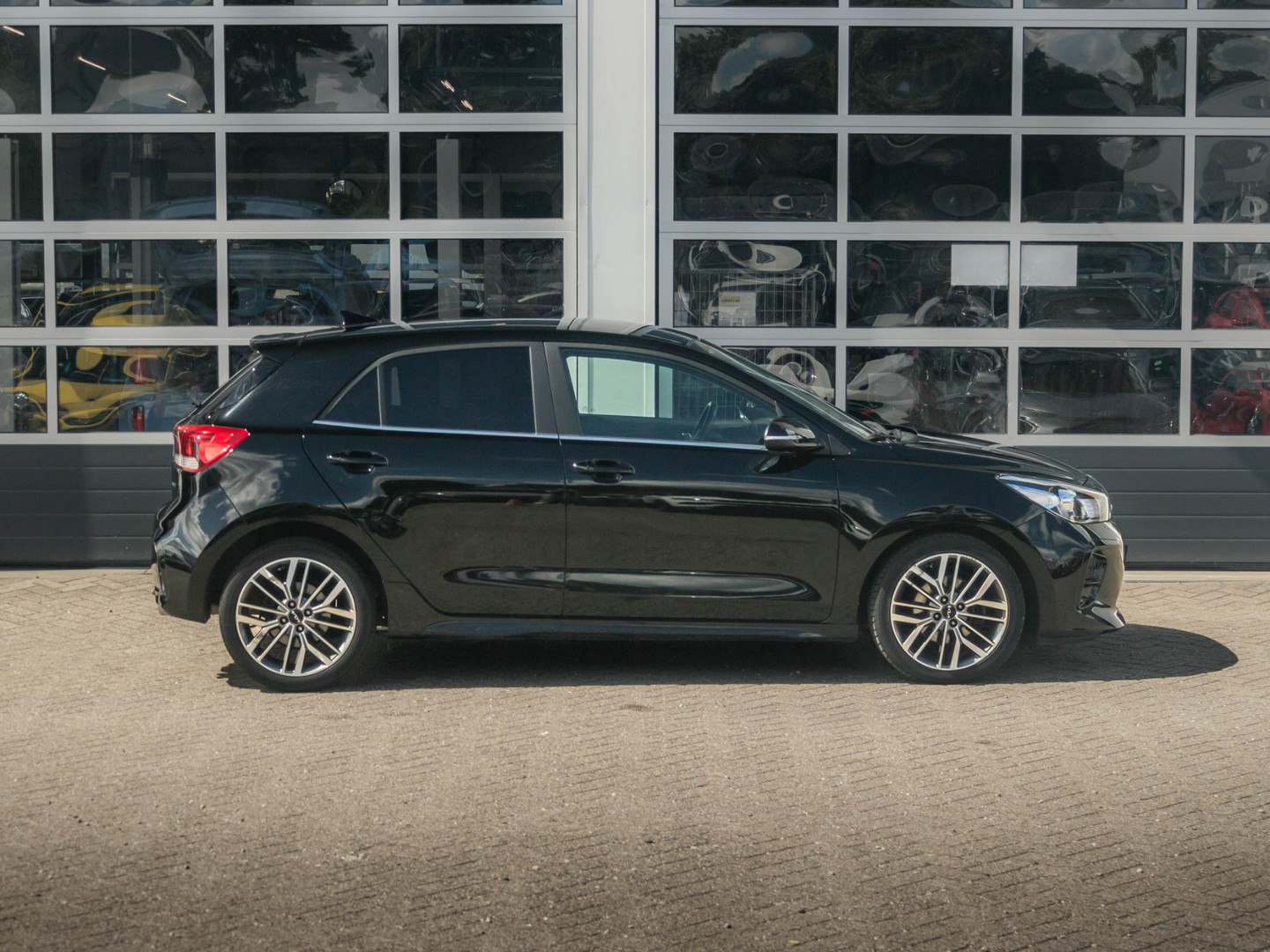 Kia