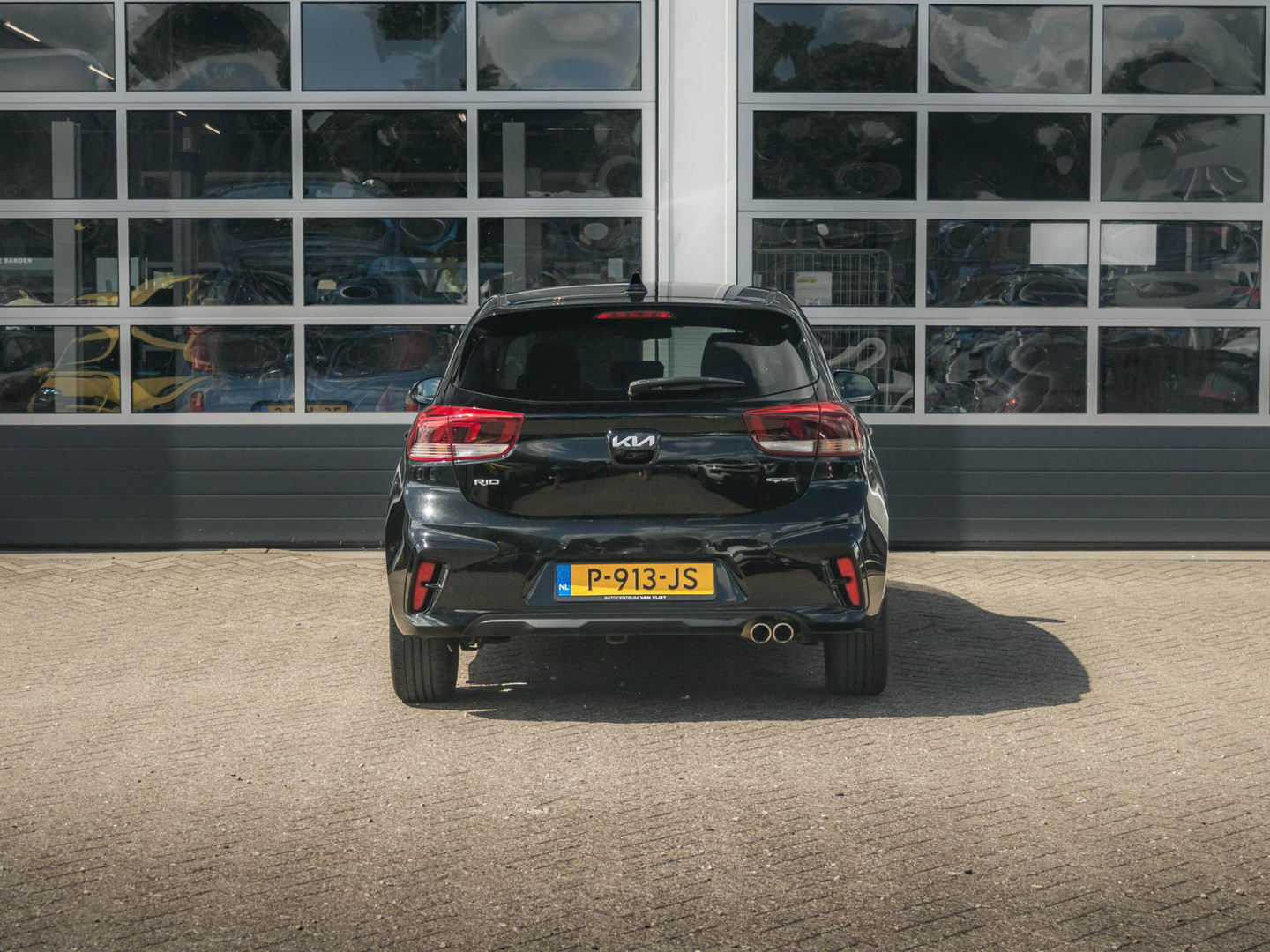 Kia