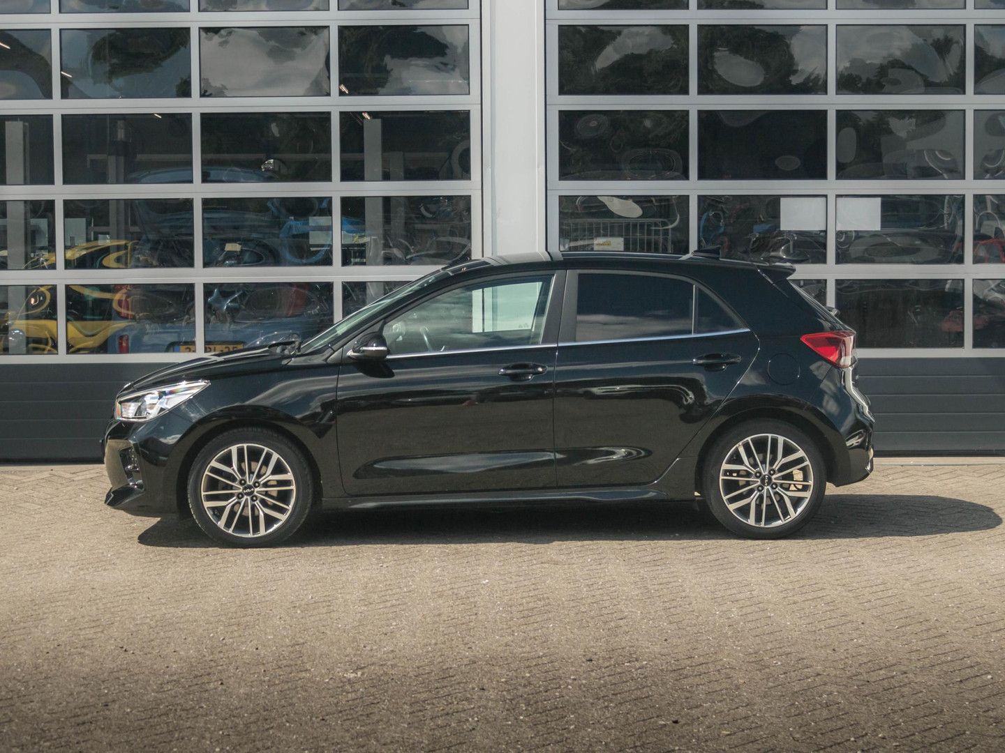 Kia