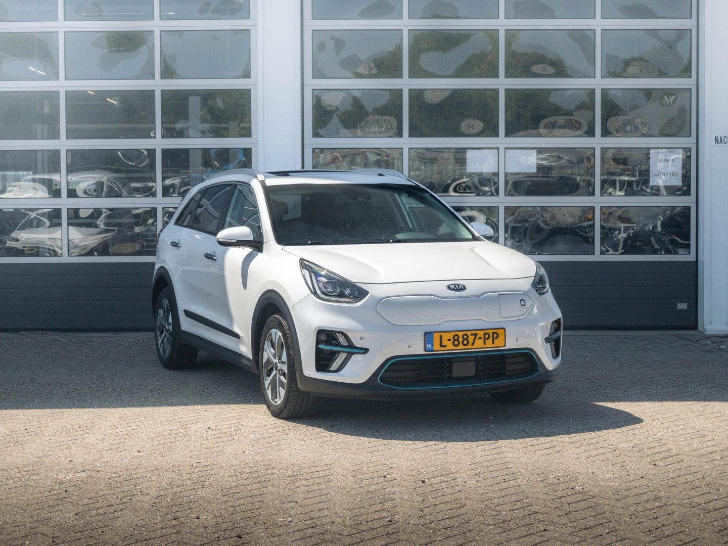 Kia