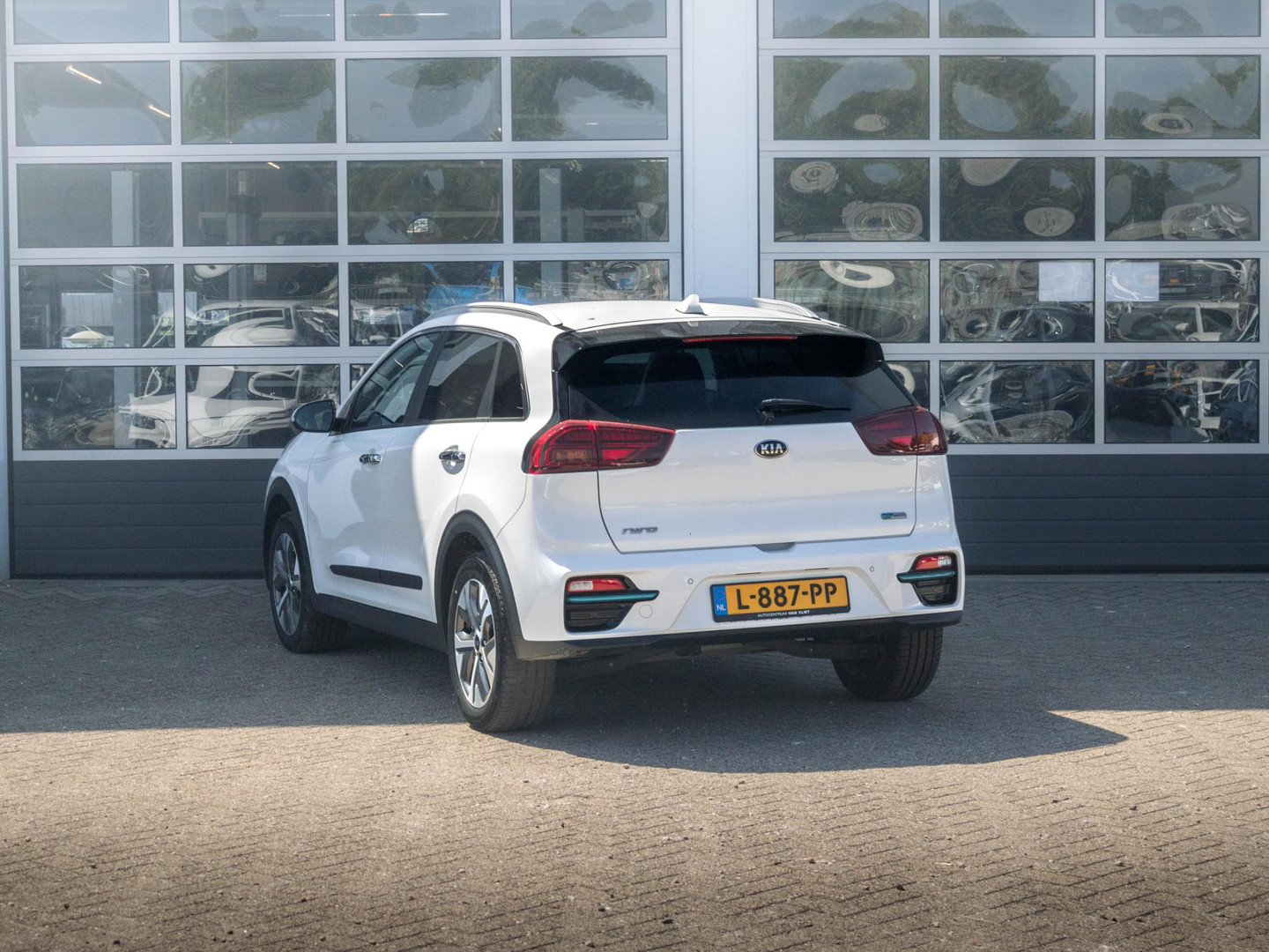 Kia