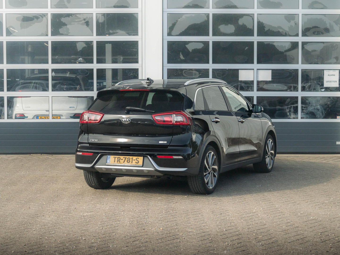 Kia