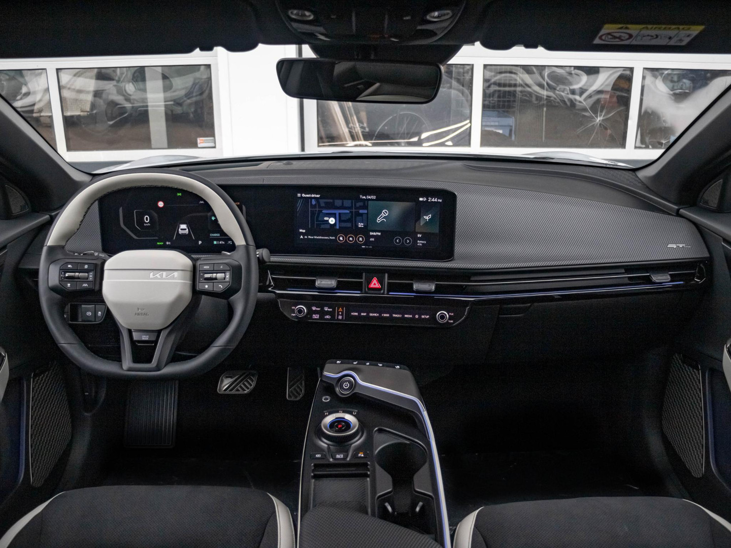 Kia