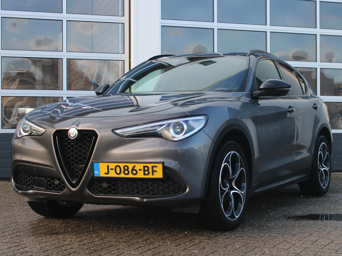 Alfa Romeo Alfa Romeo