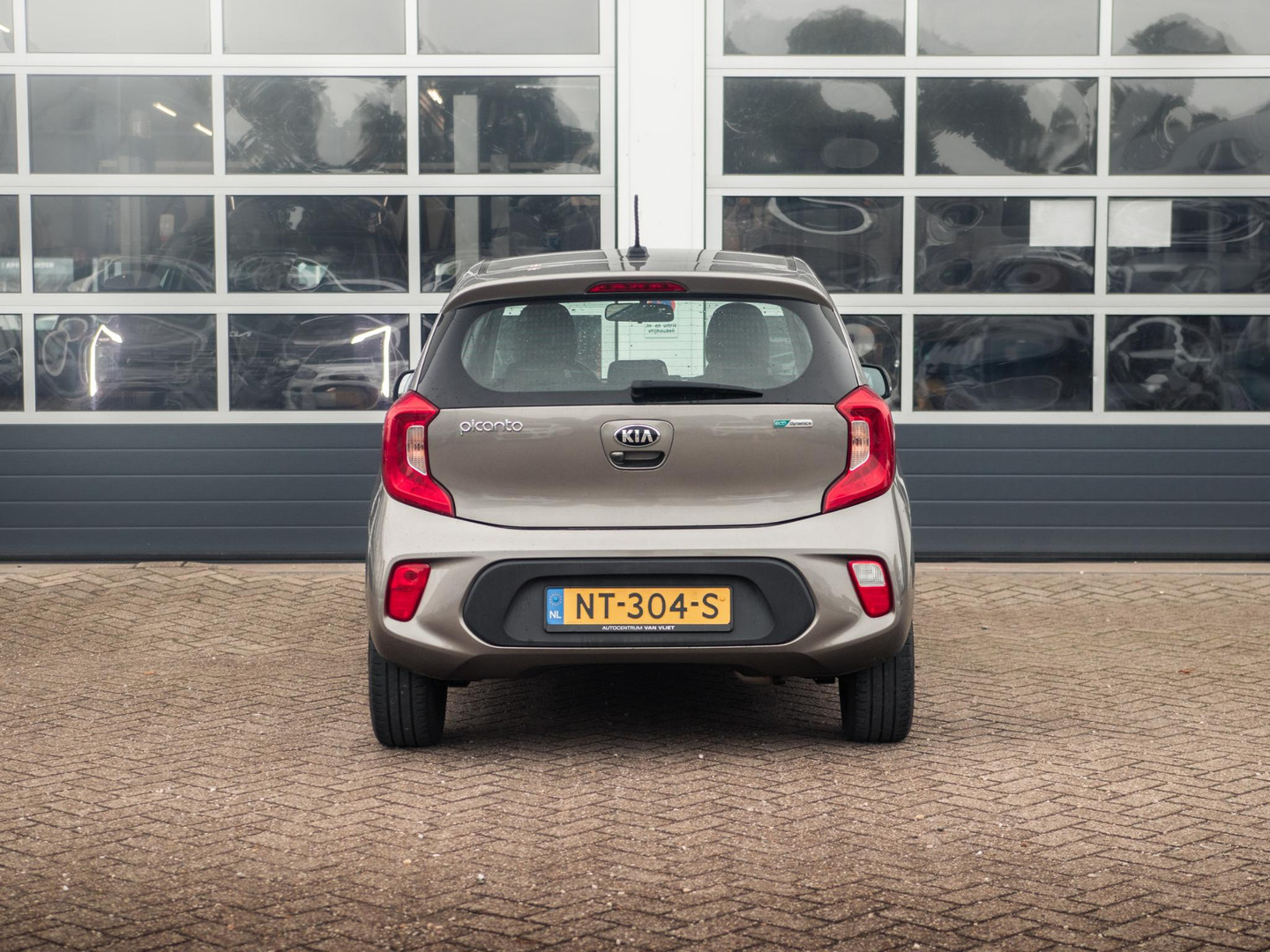 Kia Kia