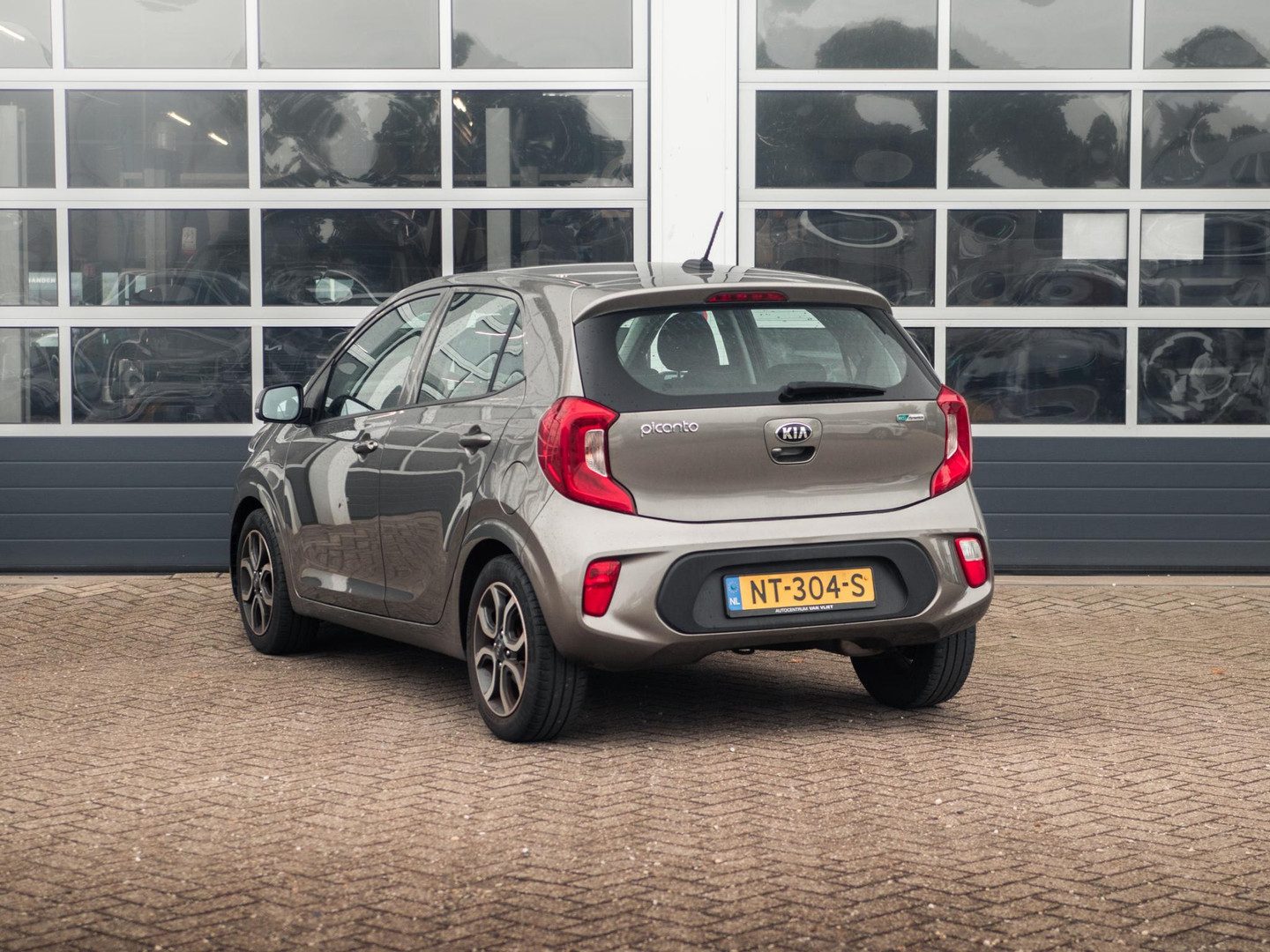 Kia Kia