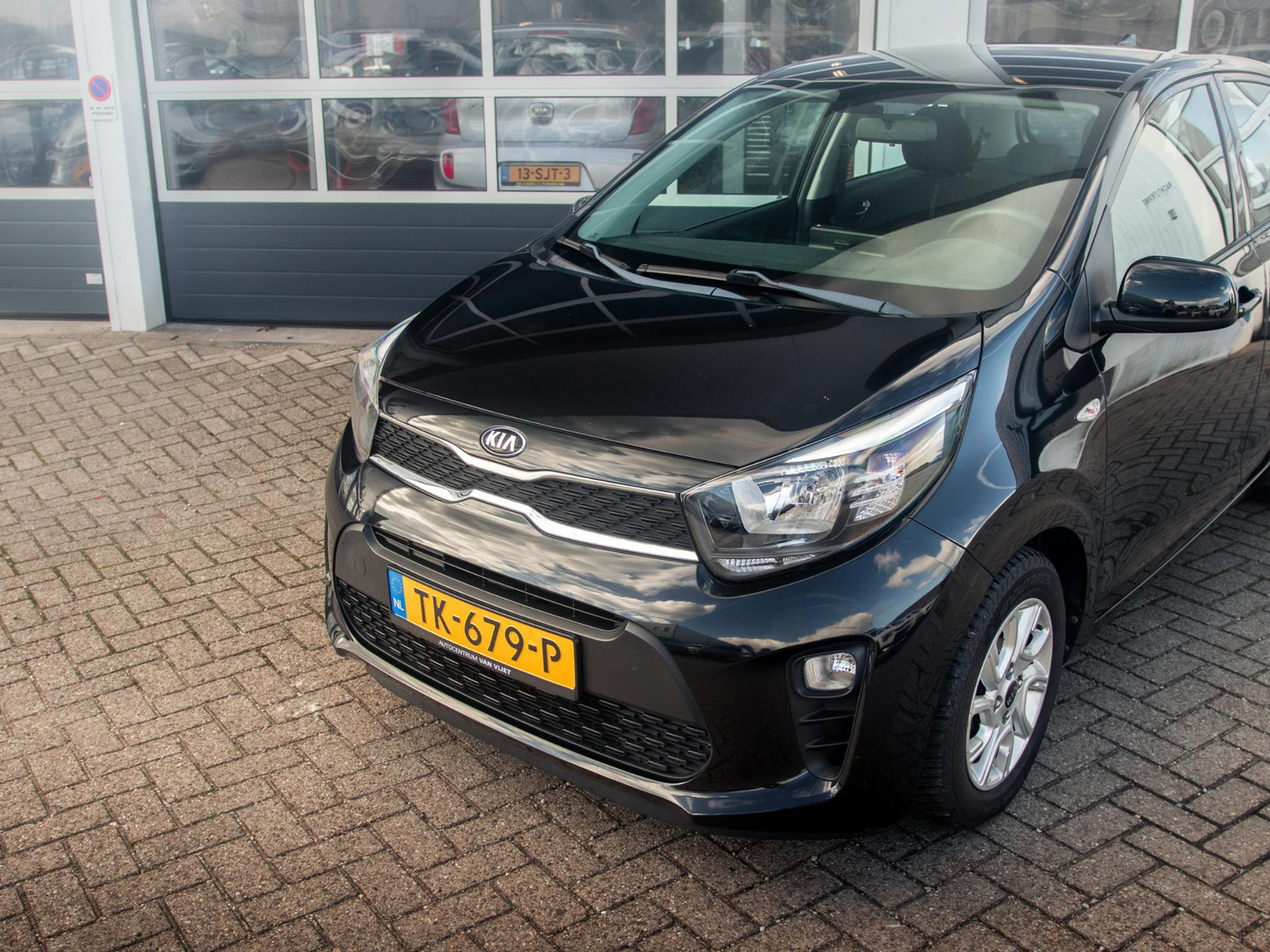 Kia Kia