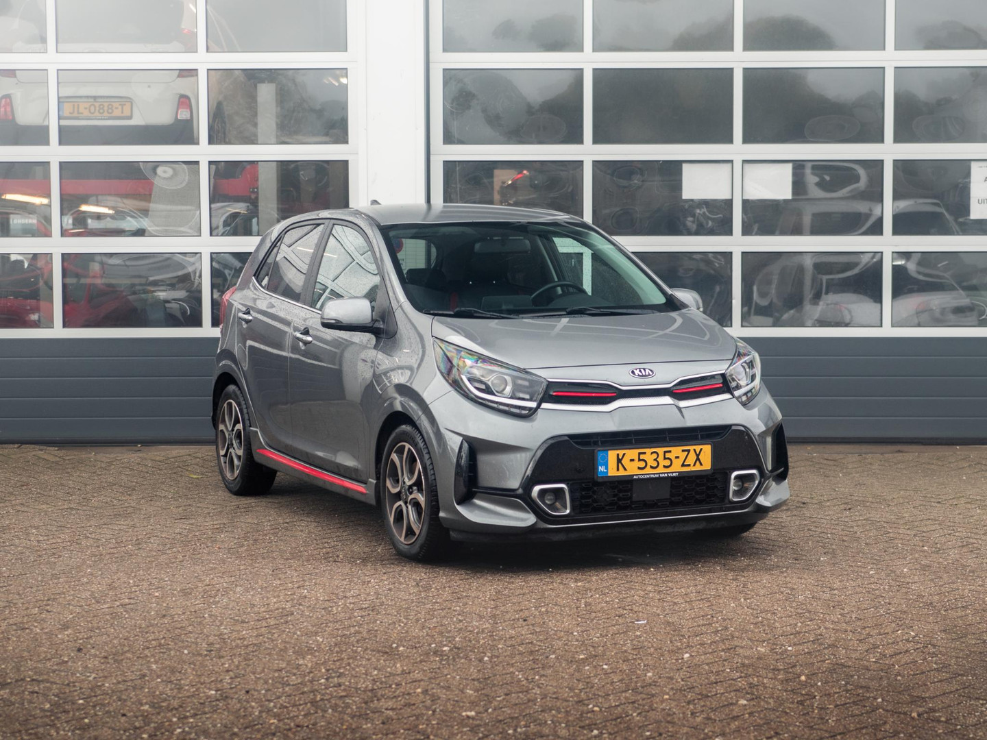 Kia Kia