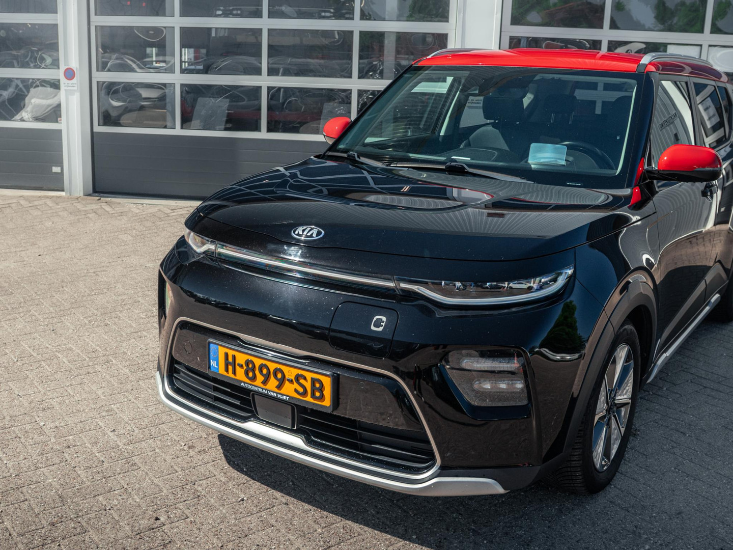 Kia