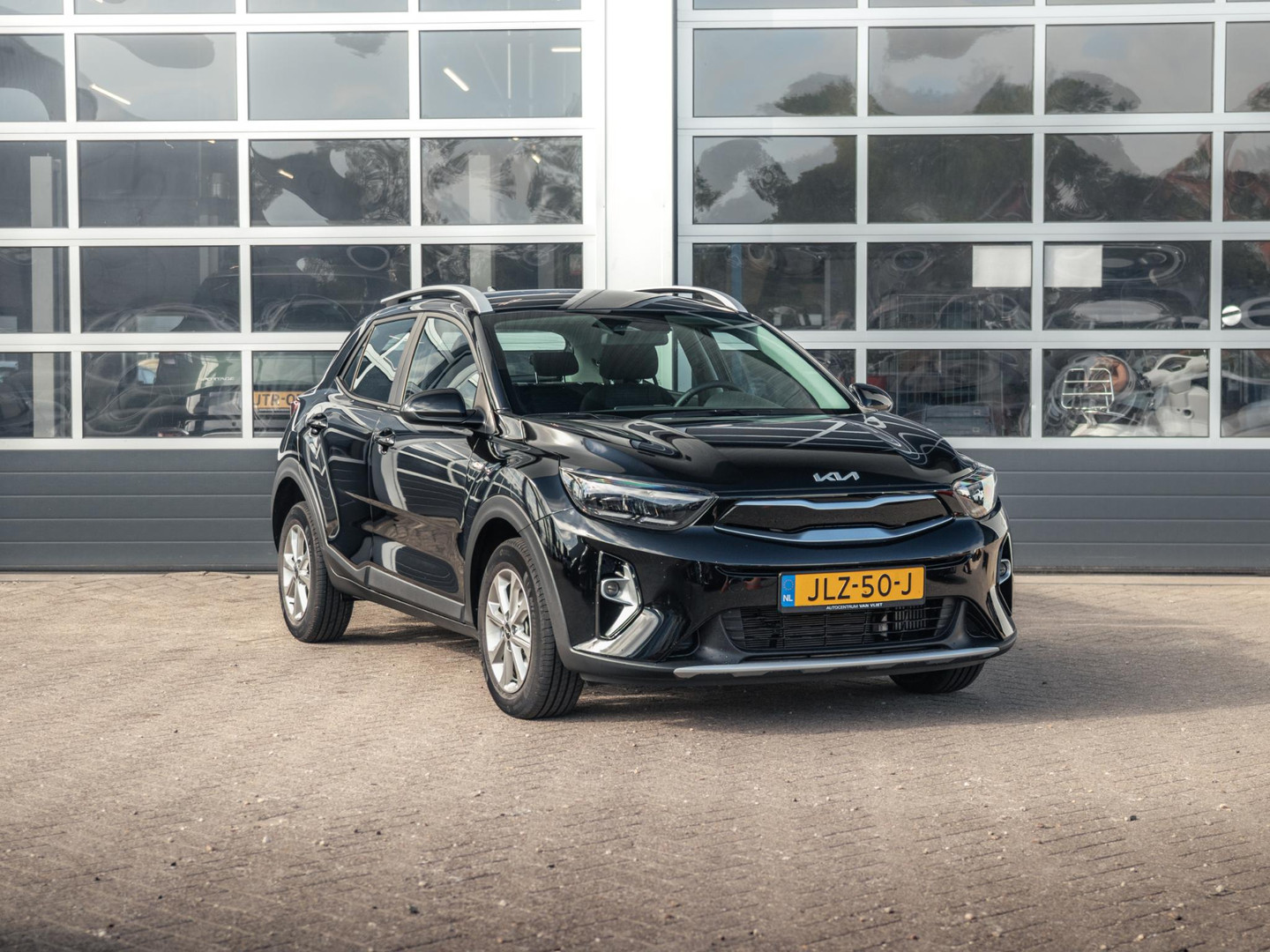 Kia