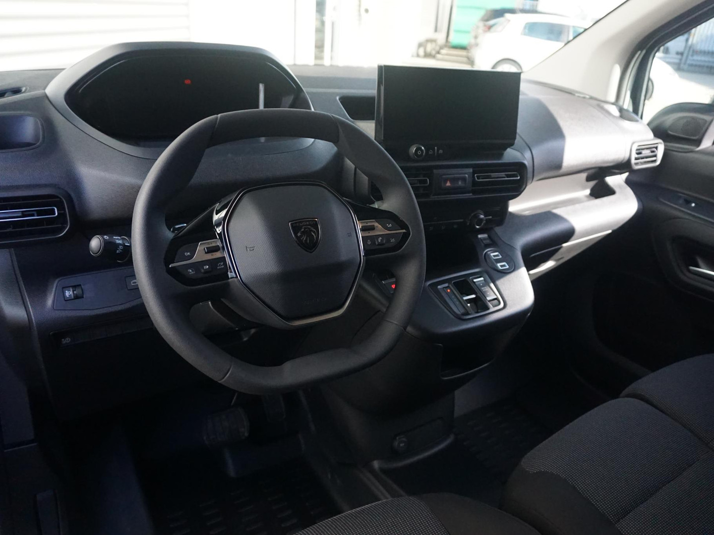 Peugeot Peugeot