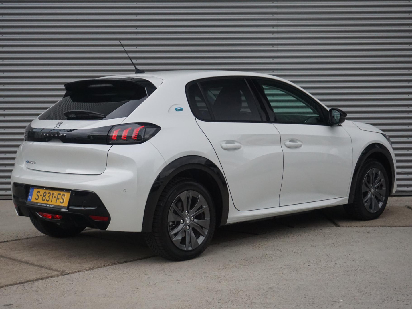 Peugeot Peugeot