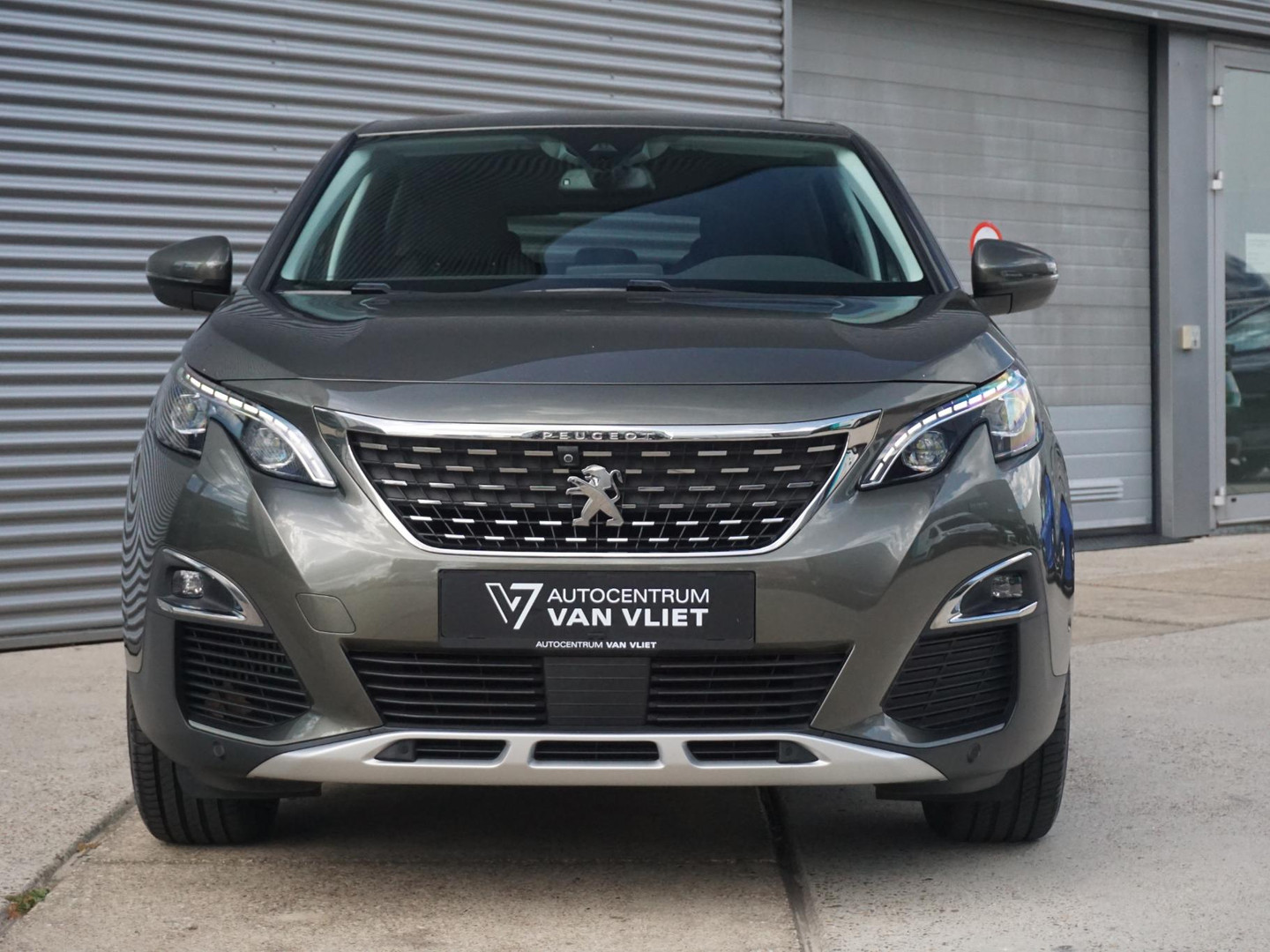 Peugeot Peugeot