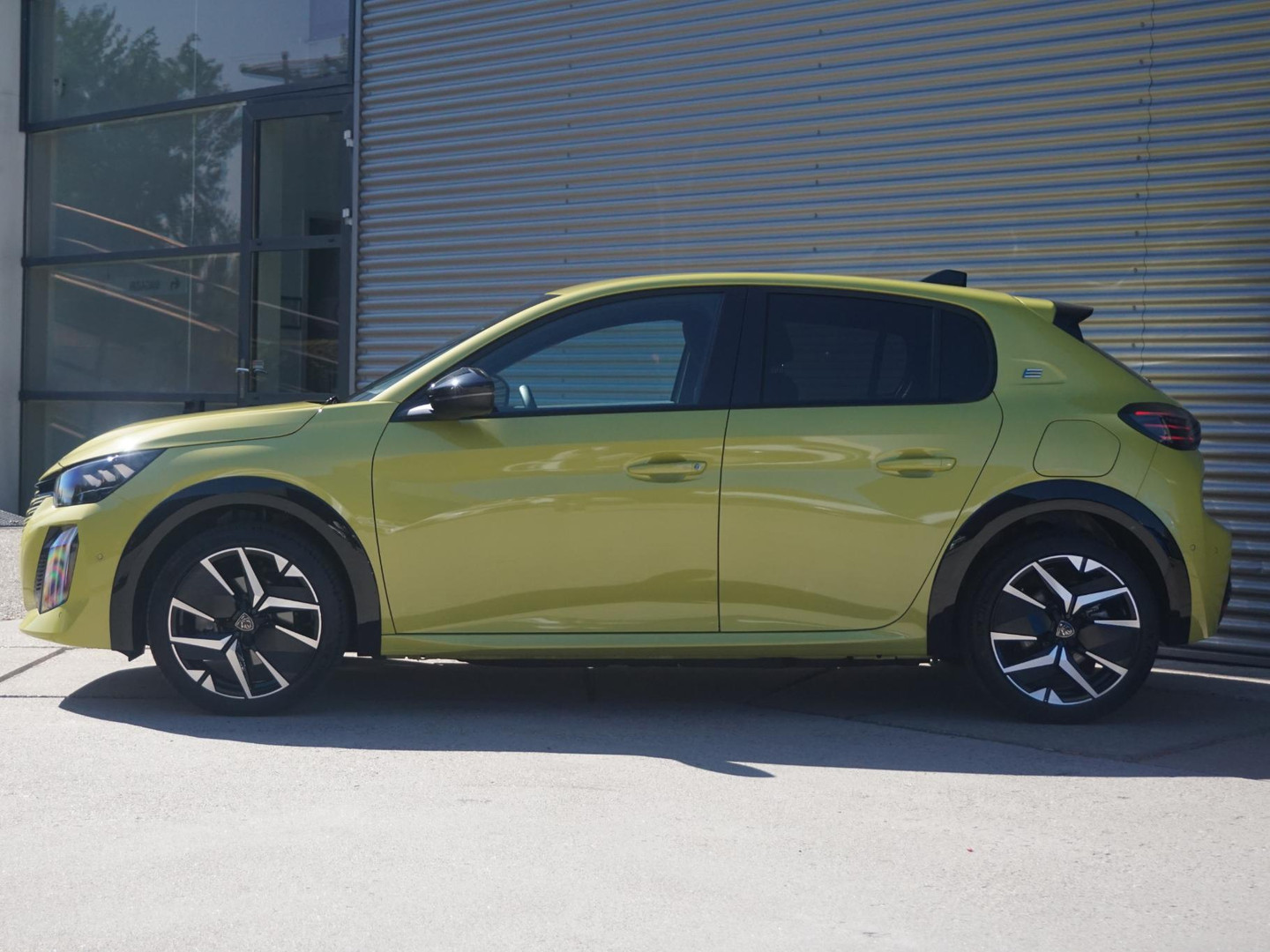 Peugeot Peugeot