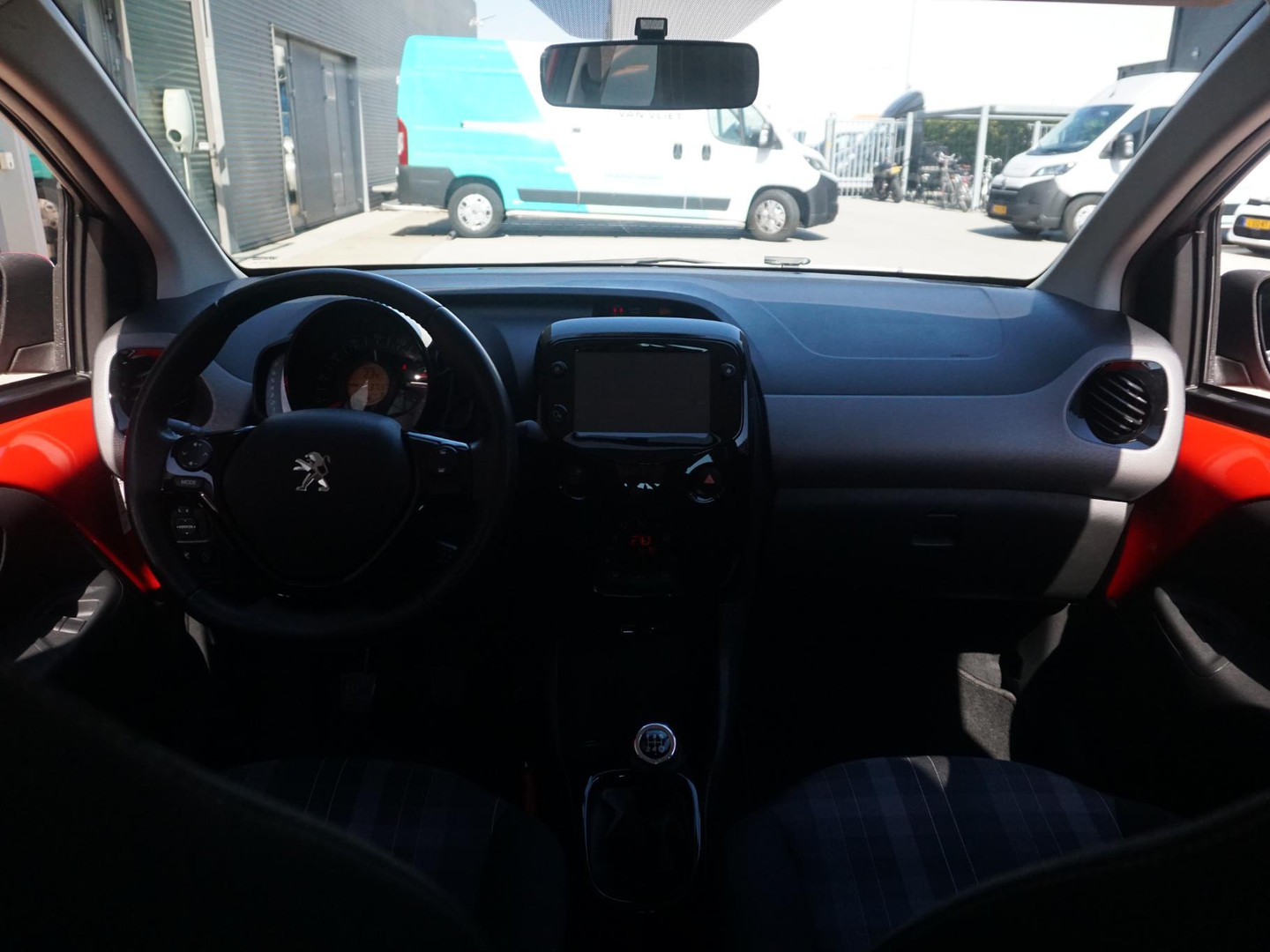 Peugeot Peugeot