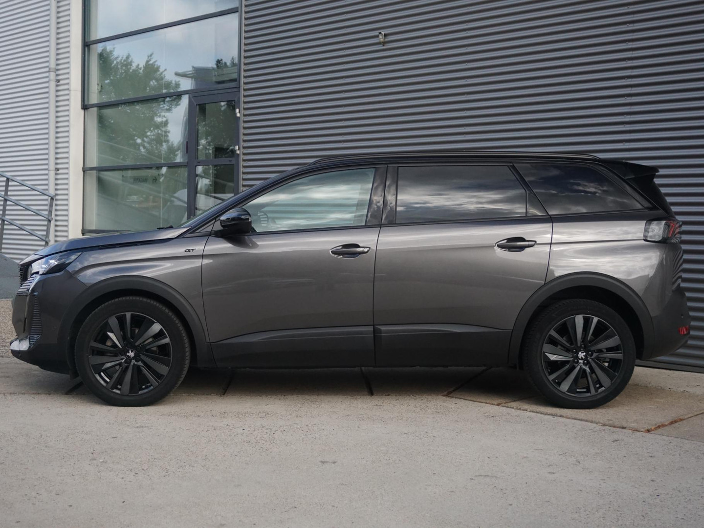 Peugeot Peugeot