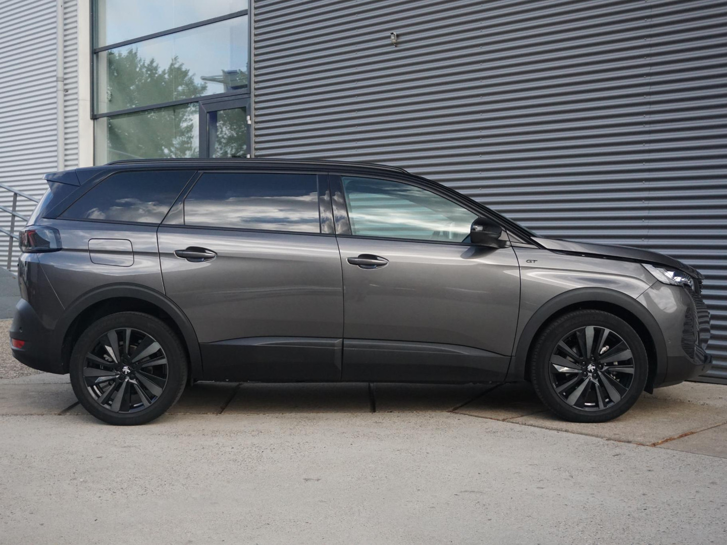 Peugeot Peugeot