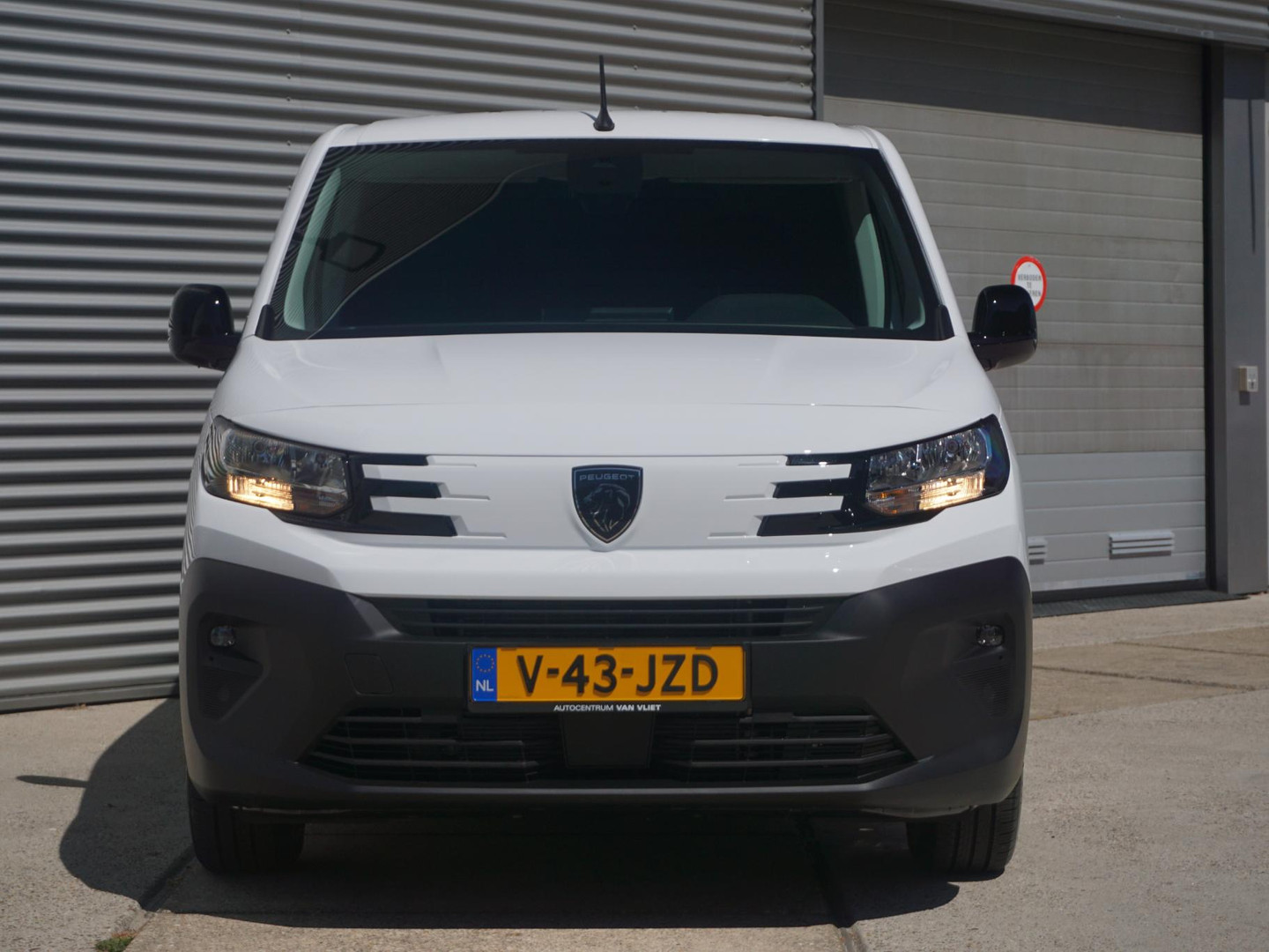 Peugeot Peugeot