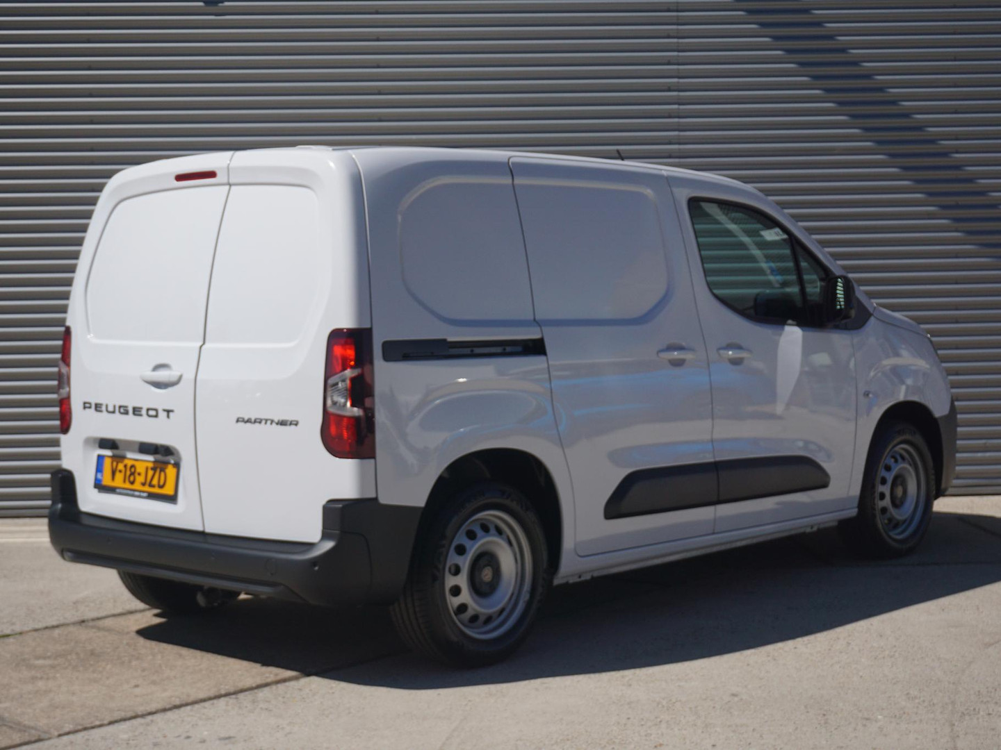 Peugeot Peugeot